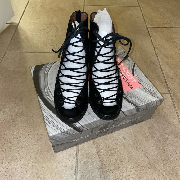 Jeffrey Campbell Cors Black Suede Peep Toe - Picture 4 of 8